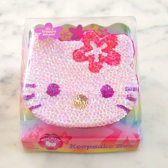NWT. Hello Kitty's face shape Keepsake box with multi color sparkling design. - Picture 1 of 4